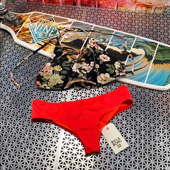 Billabong Other - 🔥 BILLABONG BIKINI SET 🔥